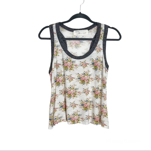 Vintage Havana Tops - Vintage Havana Floral Cropped Tank Top Medium